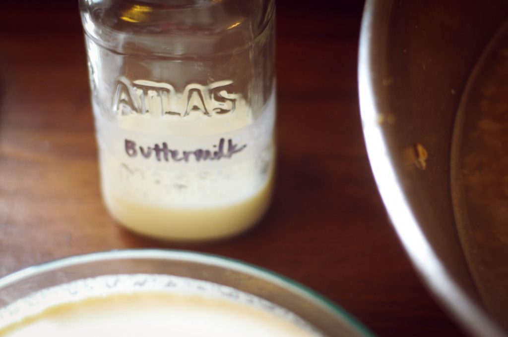 buttermilk in Mason jar and shallow dish