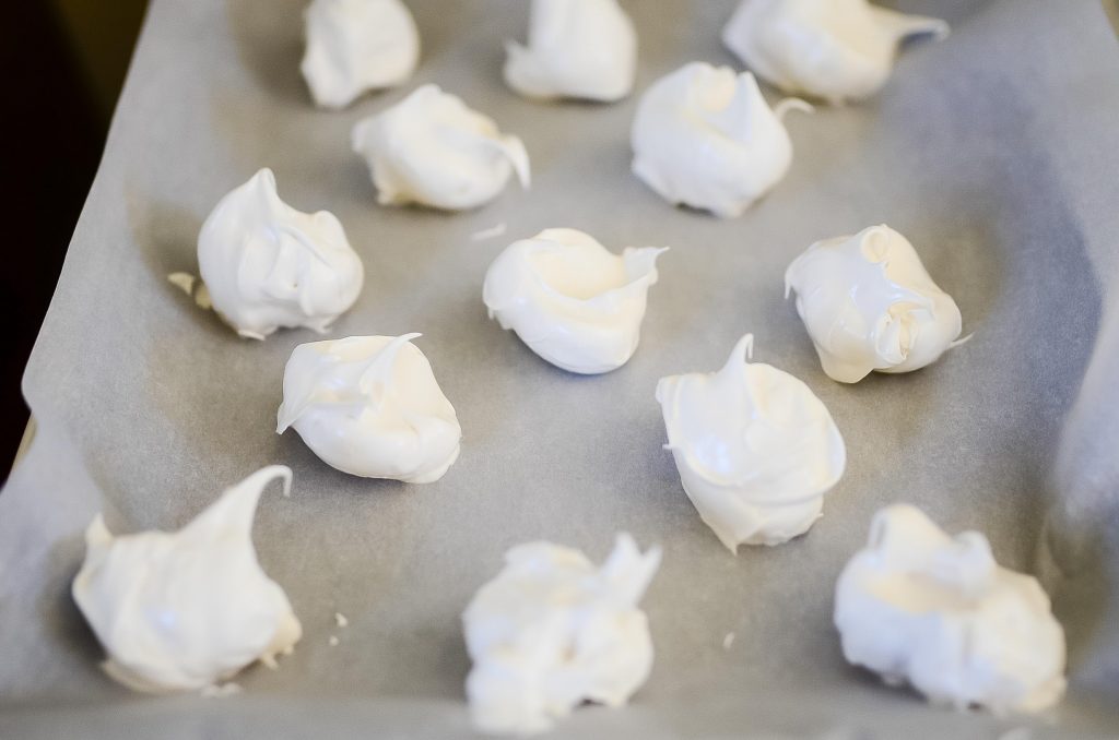 Meringues ready to be decked out!