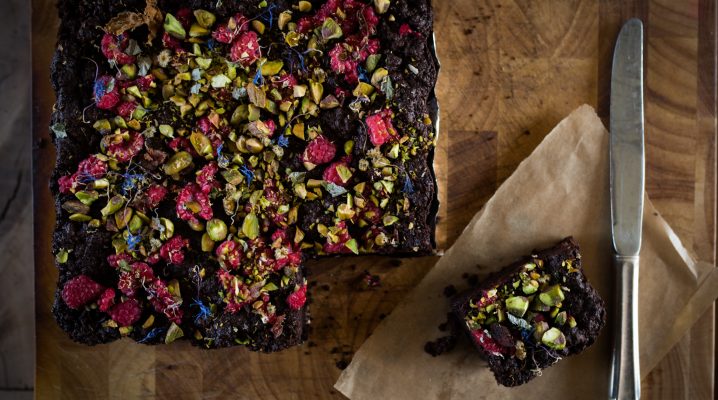 Einkorn brownies | The Elliott Homestead (.com)