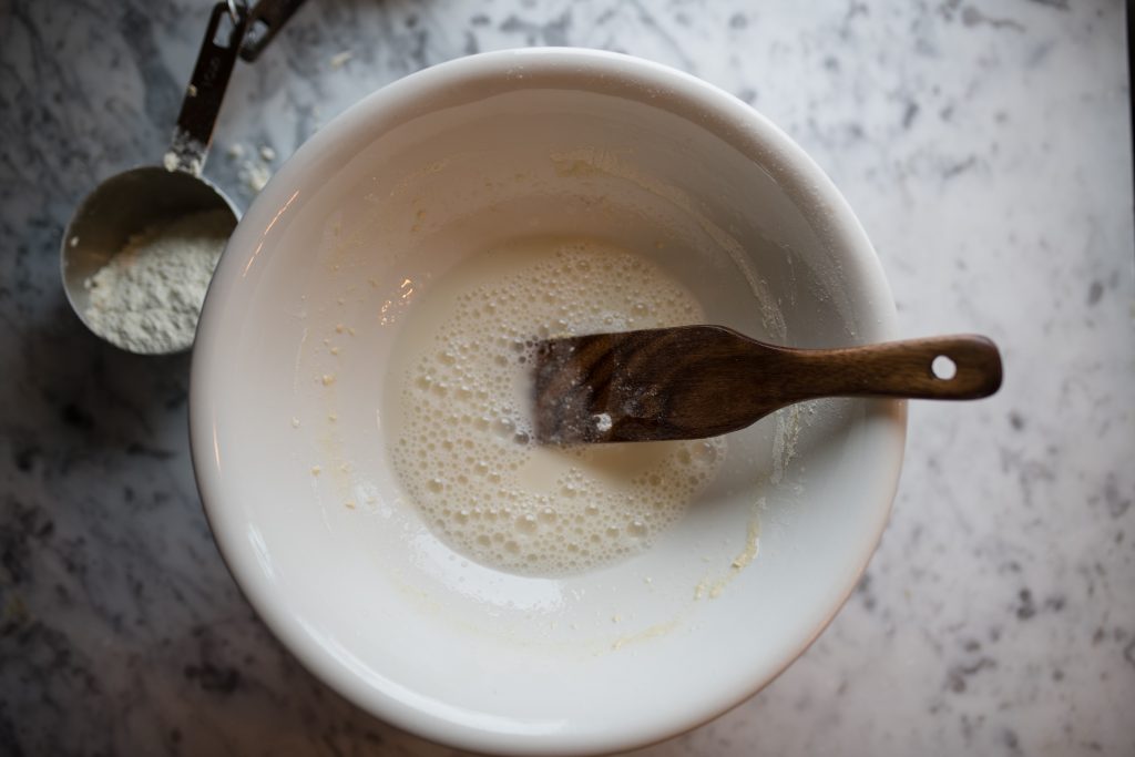 Making sourdough levain from a dry sourdough starter | The Elliott Homestead (.com)